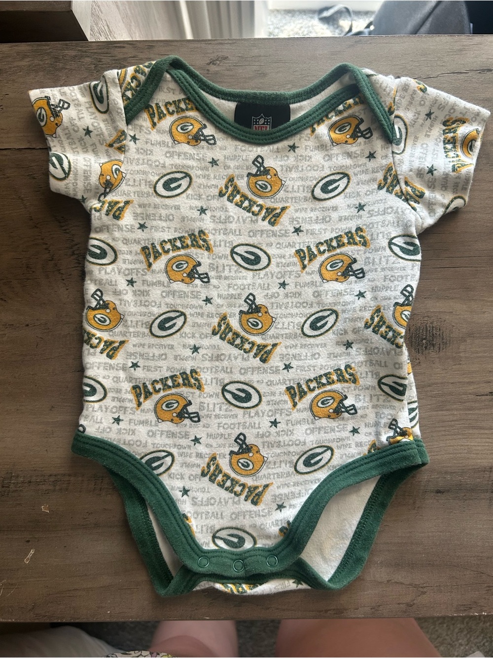 NFL Green Bay Packers White, Green & Gold Baby One-Piece Distressed Bodysuit